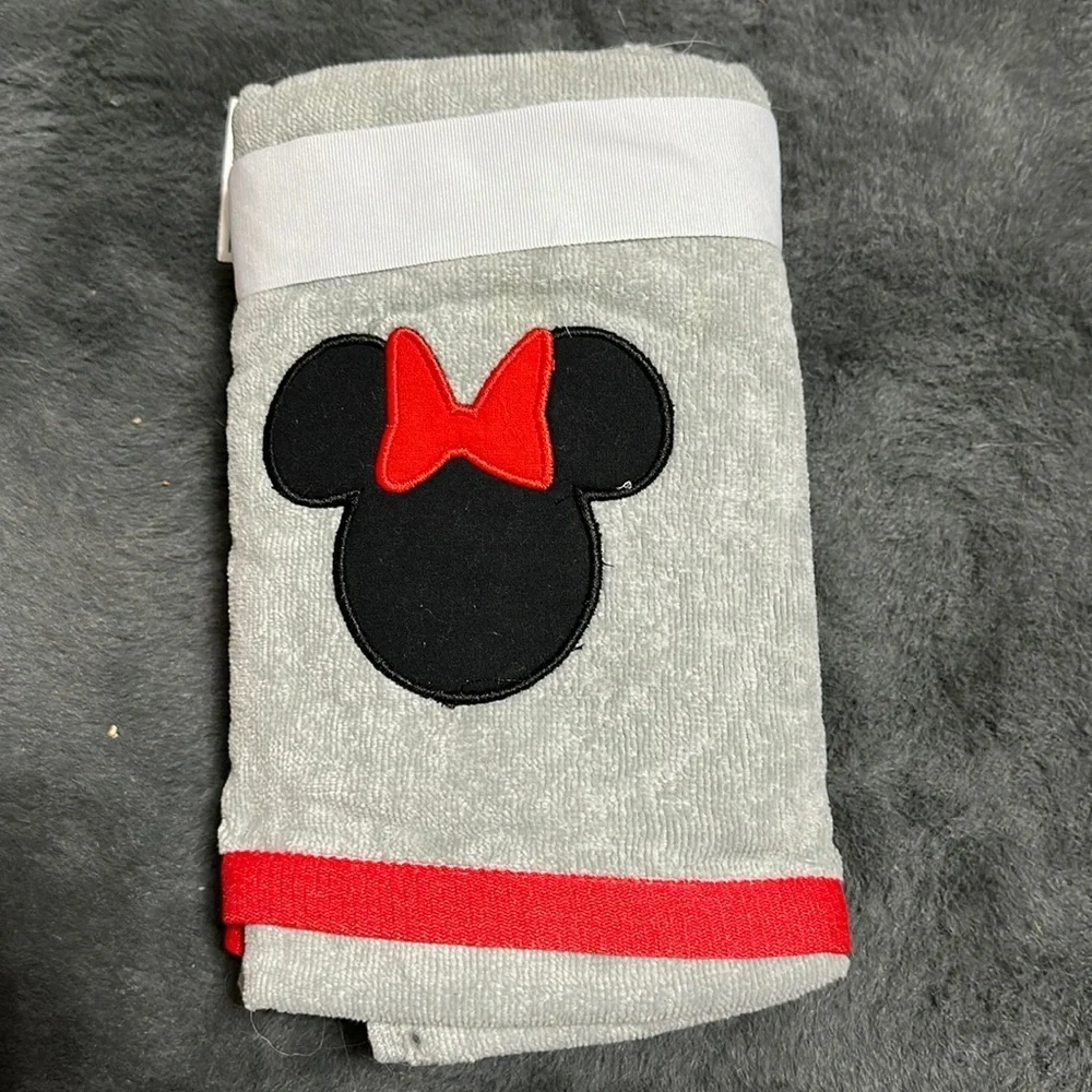 NWT Disney Mini Mouse Hand Towels